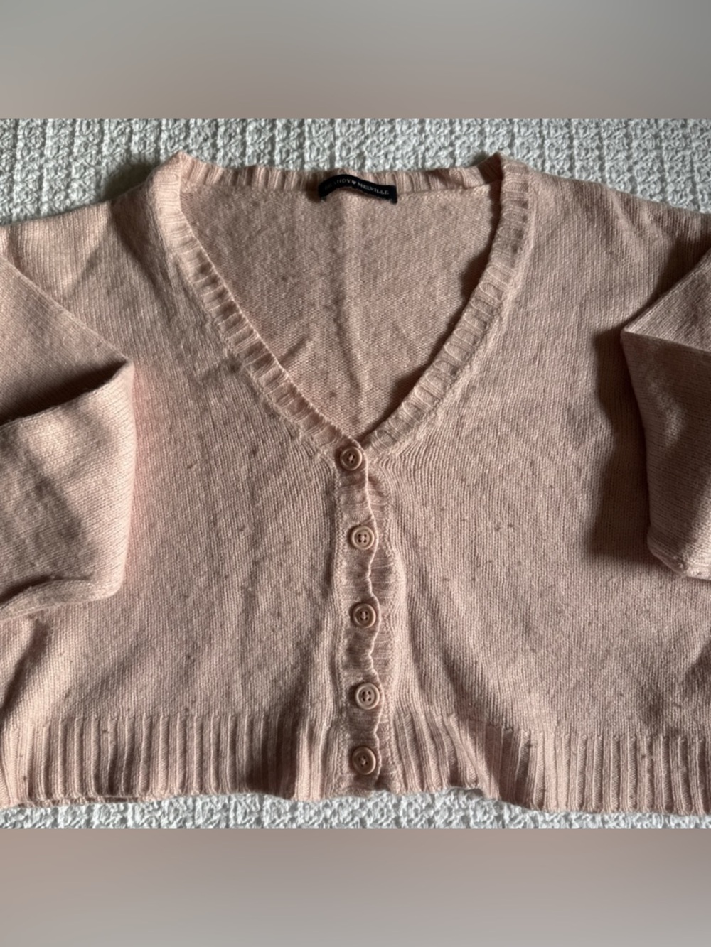Brandy Melville Blush Pink V-Neck Button Front Cardigan - Picture 2 of 2